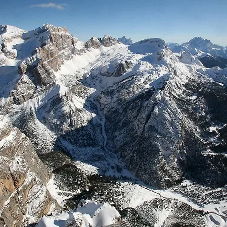 Ξενοδοχείο με διαμερίσματα Dolomites Ciasa Vally San Cassiano (Badia)
